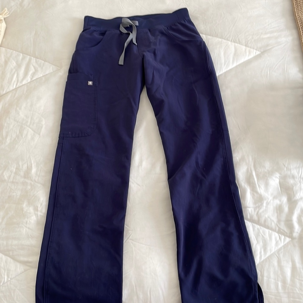 Navy Blue Fig Scrubs!